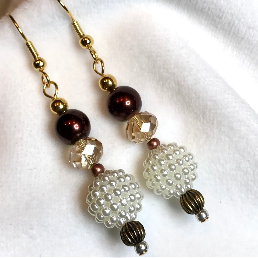 Handmade Earrings with Vintage and Modern Elements (E133-8H)